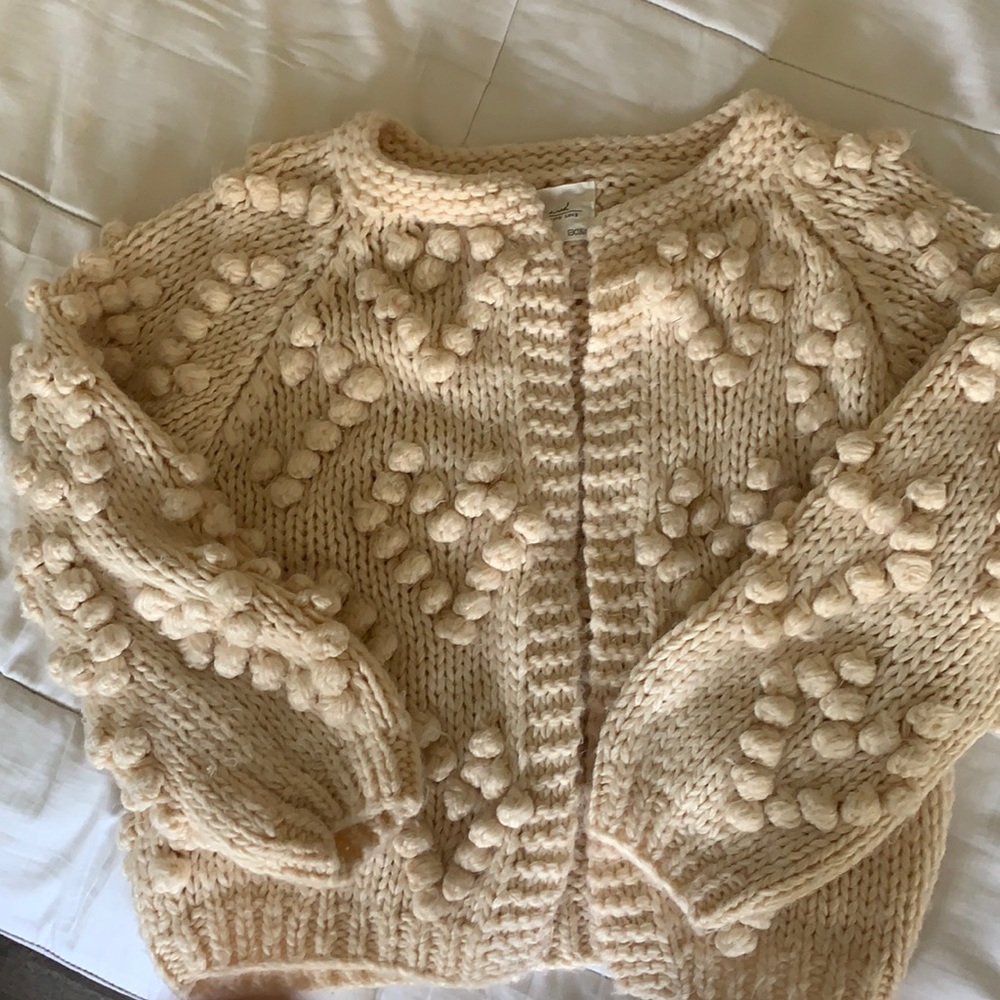Chic wish heart cardigan